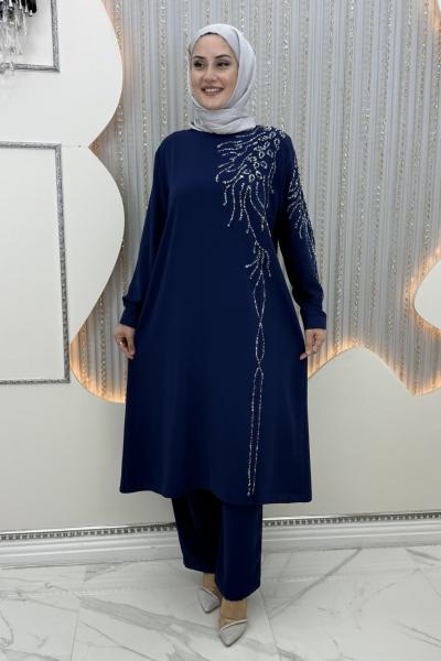 Yakut Taşlı Takım Lacivert