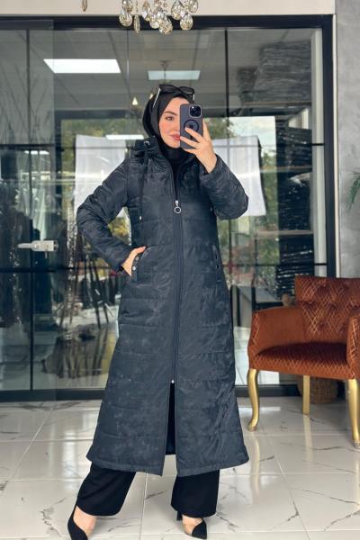 İlayda Mont Lacivert