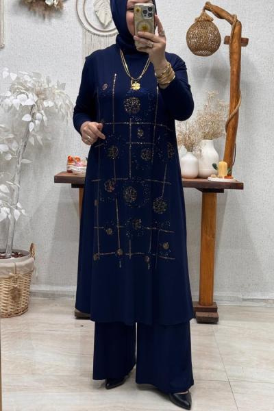 LEYLİ TAŞLI TAKIM